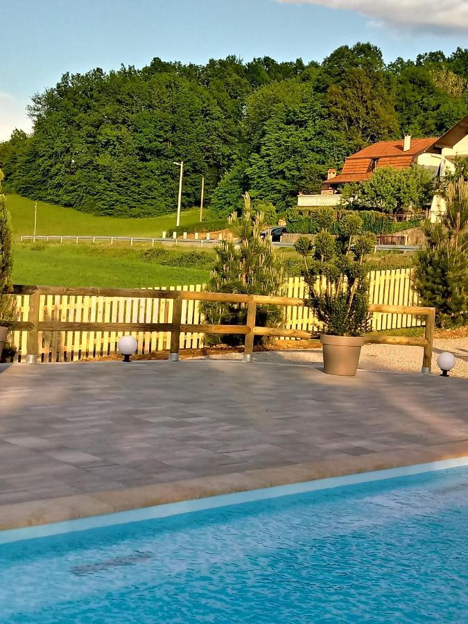 Stella House Mreznica Διαμέρισμα Duga Resa Εξωτερικό φωτογραφία